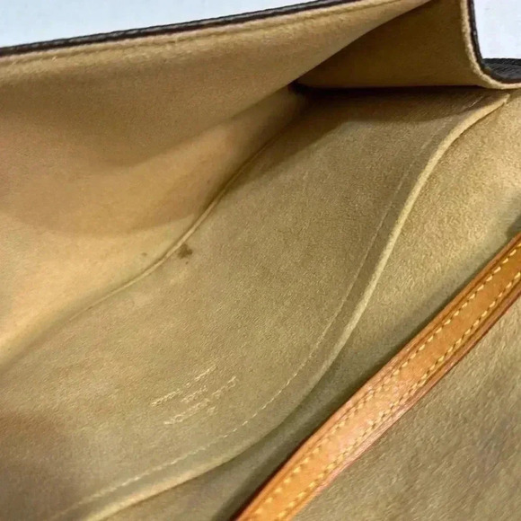 Louis Vuitton Pouchette Twin GM Authentic EUC LV Monogram Leather w/ dust bag - Picture 15 of 17